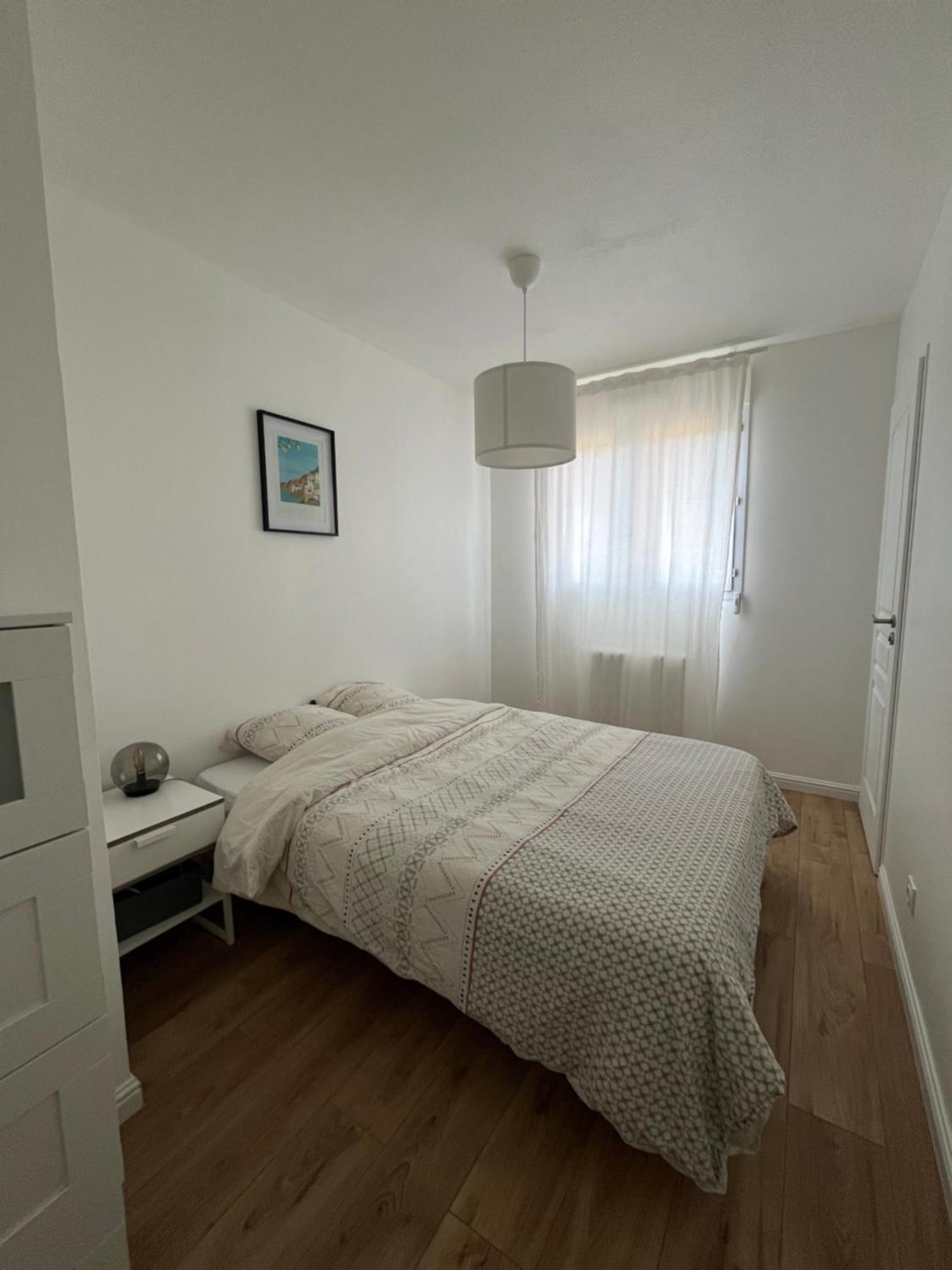 Appartement Cosy Et Confortable Saint-Genis-Laval Eksteriør bilde